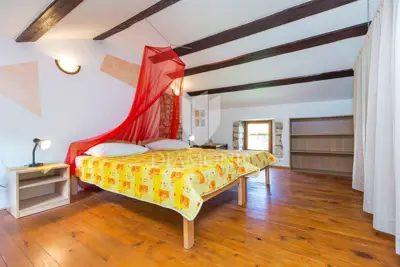Stone house 90 m², Labin surroundings - renovated and quiet location - 9
