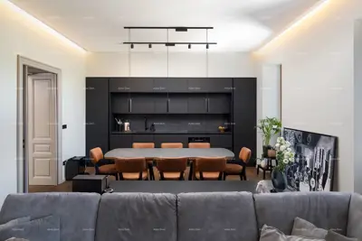 Apartment 90 m², Pula Centar - renovated in 2024