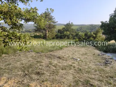 Landwirtschaftsfläche 4 086 m², Tugare, in der Nähe von Omiš - 4