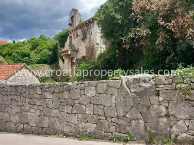 House 122 m², island of Brač - partial sea view - 3