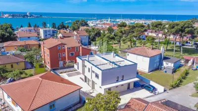 Dvojna kuća 110 m², Umag - bazen i terasa - 21