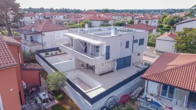 Dvojna kuća 110 m², Umag - bazen i terasa - 6