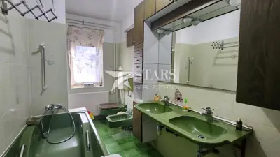 Kuća 260 m², Lič - 2 spavaće sobe i terasa - 10
