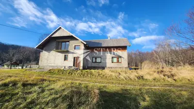 House 260 m², Lič - 2 bedrooms and terrace