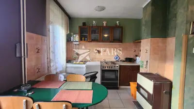 Kuća 260 m², Lič - 2 spavaće sobe i terasa - 9