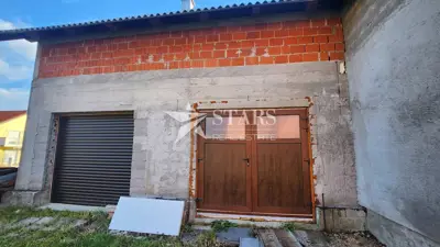 Kuća 260 m², Lič - 2 spavaće sobe i terasa - 13