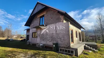 Kuća 260 m², Lič - 2 spavaće sobe i terasa - 4