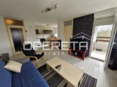 Wohnung 78 m², Prečko - 3,5-Zimmer, 2 Balkone und Aufzug - 10