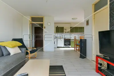 Wohnung 78 m², Prečko - 3,5-Zimmer, 2 Balkone und Aufzug - 2