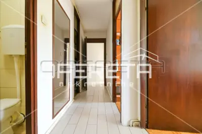 Wohnung 78 m², Prečko - 3,5-Zimmer, 2 Balkone und Aufzug - 5