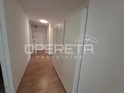 Vollstaendig renovierte, eingerichtete und moeblierte 3-Zimmer-Wohnung - 14