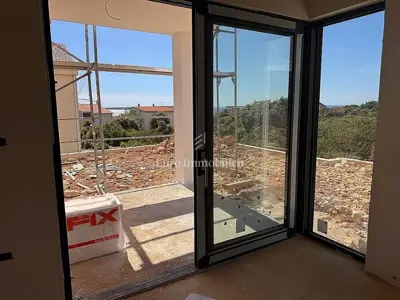 Apartment for sale in Mandre, 71 m² - 3