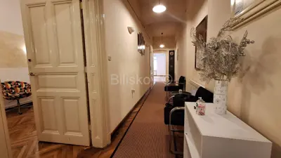 Zagreb, Centar trosoban p.p-ured 83 m², visoko prizemlje - 4