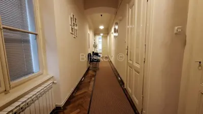 Zagreb, Centar trosoban p.p-ured 83 m², visoko prizemlje - 11