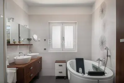 Vila 1.000 m², Zablaće kraj Šibenika, prvi red do mora - 18