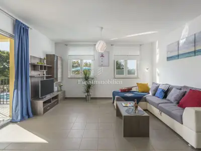 Kuća 120 m², Labin - bazen i privatnost - 11