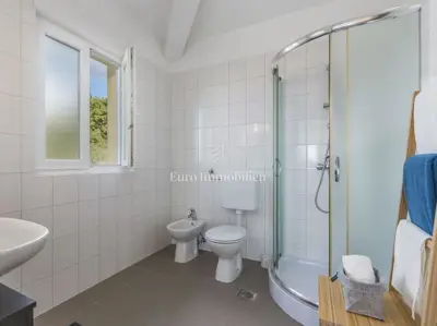 Kuća 120 m², Labin - bazen i privatnost - 17