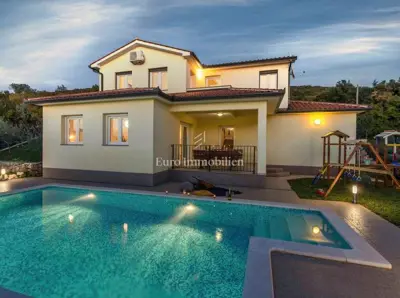 Kuća 120 m², Labin - bazen i privatnost - 3