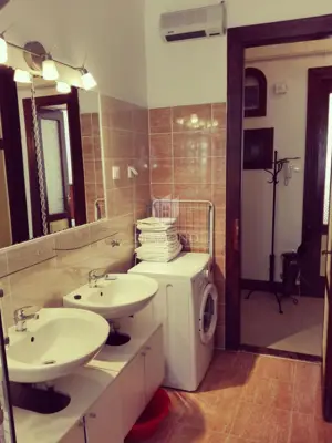 Rijeka, centar - stan s dva balkona - 8