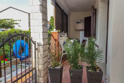 Sobe 46 m², Novigrad centar - 20 koraka do plaže - 13