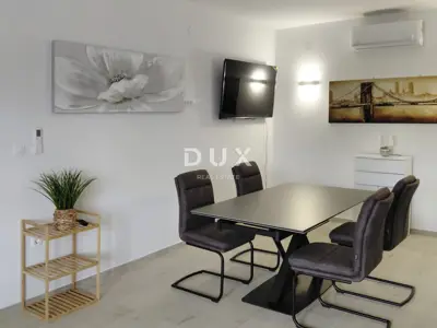 Haus 188 m², Poreč - Pool und zwei Wohneinheiten - 5