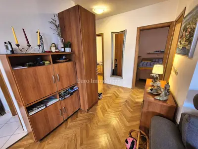 Apartman 62 m², Malinska - 2 spavaće sobe i loggia - 10