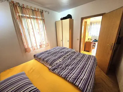 Apartman 62 m², Malinska - 2 spavaće sobe i loggia - 15