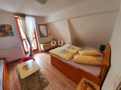 House 320 m², Jasenak - two houses and pool - 22