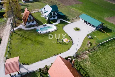 House 320 m², Jasenak - two houses and pool - 2