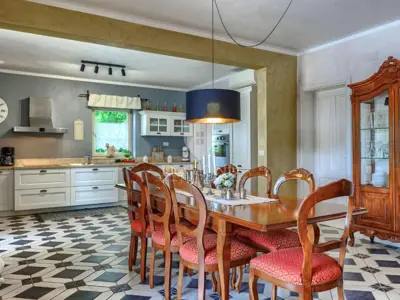 Villa 180 m², Šumber - pool and large garden area - 7