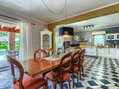 Villa 180 m², Šumber - pool and large garden area - 8