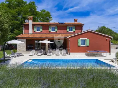 Villa 180 m², Šumber - pool and large garden area