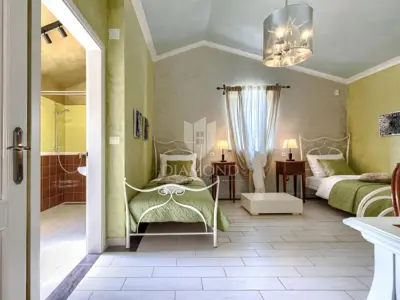 Villa 180 m², Šumber - pool and large garden area - 13