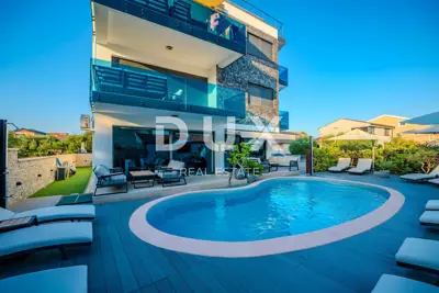 ZADAR, VIR - Luxusvilla mit atemberaubendem Meerblick, 150 Meter vom Strand - 6