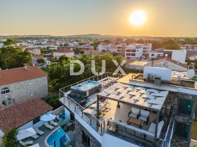 ZADAR, VIR - Luxusvilla mit atemberaubendem Meerblick, 150 Meter vom Strand - 4