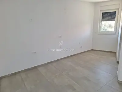 Wohnung in Meeresnähe im ersten Stock eines Neubaus - 8