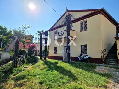 Haus 300 m², Kastav Rubeši - an der Hauptstraße