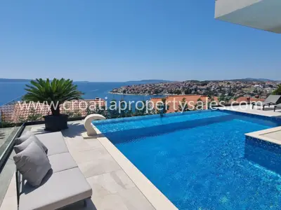Kuća, Trogir, 240 m², 2 400 000 € - 15