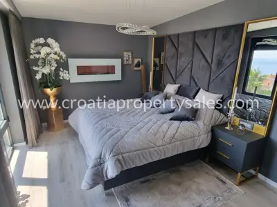 Kuća, Trogir, 240 m², 2 400 000 € - 7