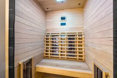 Prodaja stana sa jacuzzijem i saunom, Poreč, Nova Vas! - 9