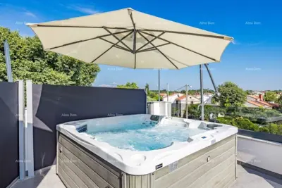 Prodaja stana sa jacuzzijem i saunom, Poreč, Nova Vas! - 13