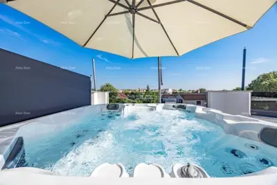 Prodaja stana sa jacuzzijem i saunom, Poreč, Nova Vas! - 14