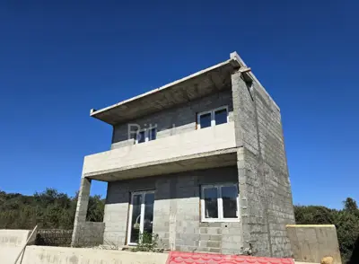 Rogoznica, Haus im Bau, zu verkaufen - 2