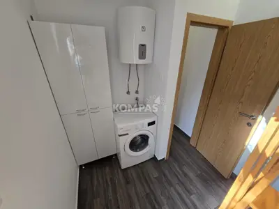 Apartman 55 m², Uvala Soline - prizemlje, bazen i okućnica - 11