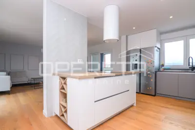 Stan 123 m², Trešnjevka - Sjever, penthouse s liftom - 17