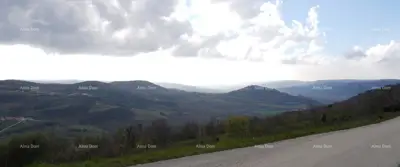Zemljište 3.059 m², Zamask - otvoren pogled na Motovun - 3
