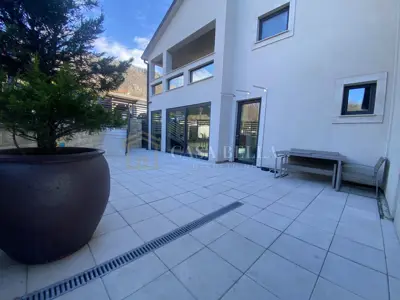 Haus zum Kauf in Grižane-Belgrad, 390,4 m² - 10