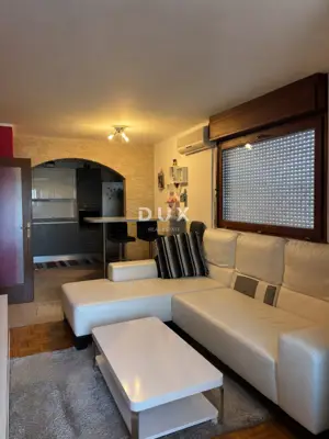 Apartment 88 m², Pula Monvidal - 3 bedrooms, elevator - 2