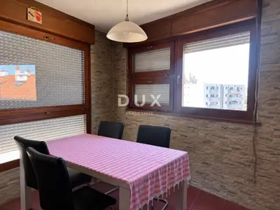 Apartment 88 m², Pula Monvidal - 3 bedrooms, elevator - 6