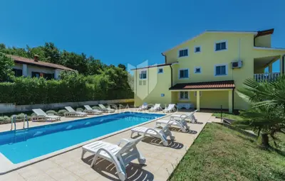 Haus 510 m², Poreč - 6 Apartments und Pool - 8